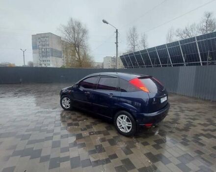 Синий Форд Фокус, объемом двигателя 1.4 л и пробегом 268 тыс. км за 3600 $, фото 2 на Automoto.ua