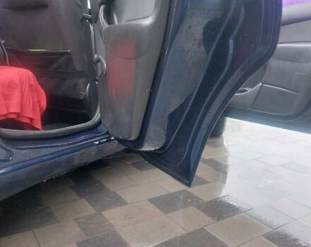 Синий Форд Фокус, объемом двигателя 1.4 л и пробегом 268 тыс. км за 3600 $, фото 12 на Automoto.ua