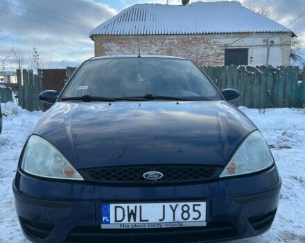 Синій Форд Фокус, об'ємом двигуна 1.8 л та пробігом 296 тис. км за 2000 $, фото 1 на Automoto.ua