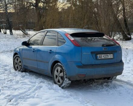 Синій Форд Фокус, об'ємом двигуна 1.6 л та пробігом 435 тис. км за 3350 $, фото 2 на Automoto.ua