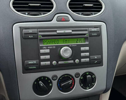 Синій Форд Фокус, об'ємом двигуна 1.6 л та пробігом 220 тис. км за 4500 $, фото 22 на Automoto.ua