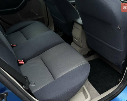 Синій Форд Фокус, об'ємом двигуна 1.6 л та пробігом 220 тис. км за 4500 $, фото 28 на Automoto.ua