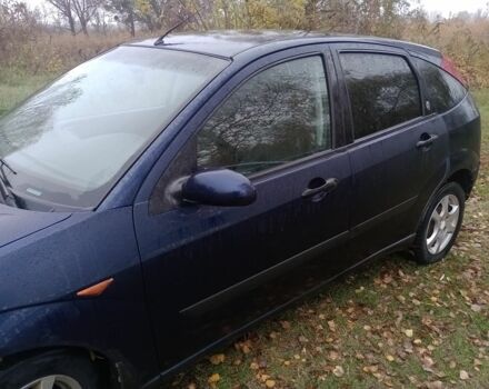 Синій Форд Фокус, об'ємом двигуна 1 л та пробігом 330 тис. км за 2200 $, фото 4 на Automoto.ua