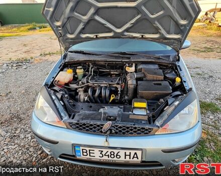 Синий Форд Фокус, объемом двигателя 1.6 л и пробегом 200 тыс. км за 3600 $, фото 4 на Automoto.ua