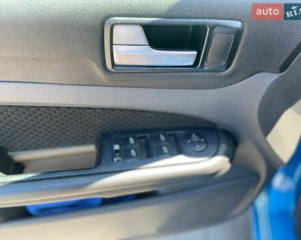 Синій Форд Фокус, об'ємом двигуна 2 л та пробігом 455 тис. км за 3200 $, фото 13 на Automoto.ua