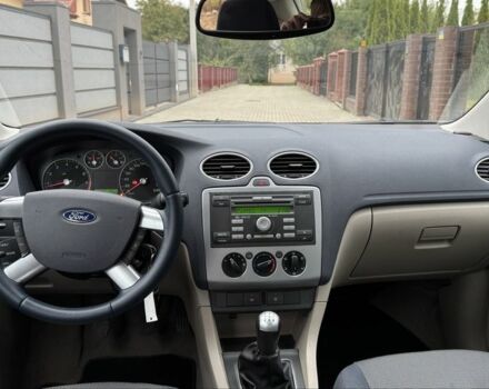 Синий Форд Фокус, объемом двигателя 1.6 л и пробегом 220 тыс. км за 4750 $, фото 12 на Automoto.ua