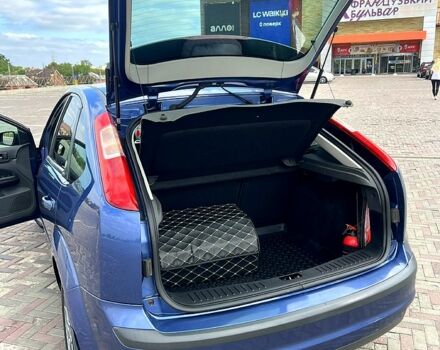Синий Форд Фокус, объемом двигателя 1.8 л и пробегом 240 тыс. км за 5500 $, фото 4 на Automoto.ua