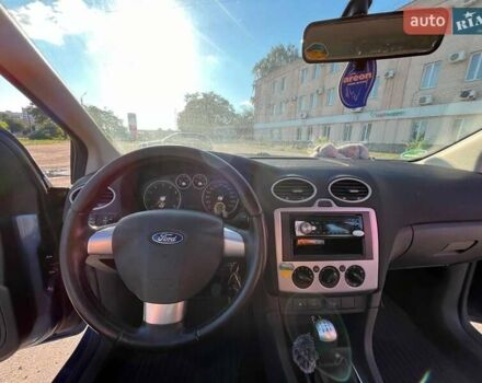 Синий Форд Фокус, объемом двигателя 1.6 л и пробегом 180 тыс. км за 4300 $, фото 8 на Automoto.ua