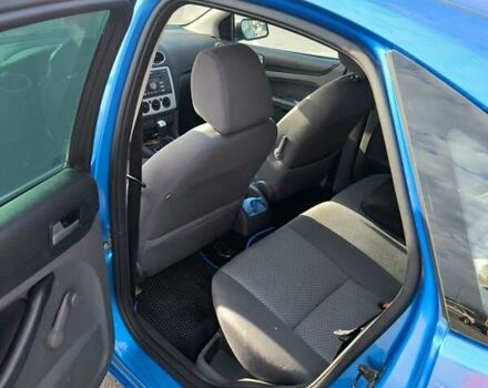 Синий Форд Фокус, объемом двигателя 1.6 л и пробегом 220 тыс. км за 6300 $, фото 23 на Automoto.ua