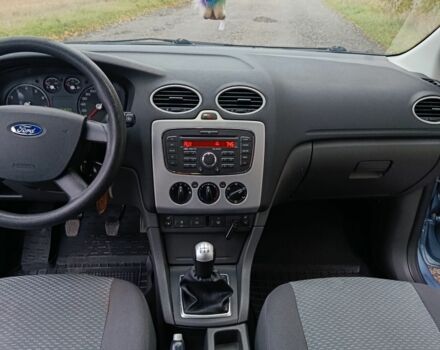 Синий Форд Фокус, объемом двигателя 1.6 л и пробегом 347 тыс. км за 4700 $, фото 16 на Automoto.ua