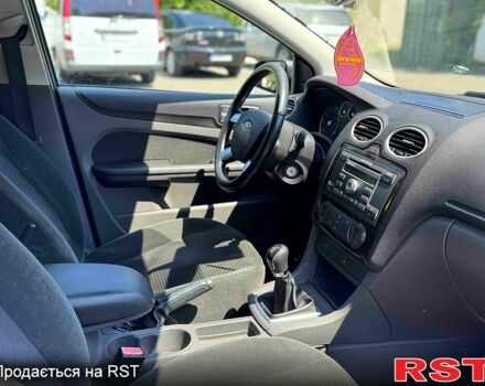 Синий Форд Фокус, объемом двигателя 2 л и пробегом 0 тыс. км за 4200 $, фото 4 на Automoto.ua