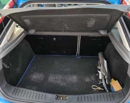 Синий Форд Фокус, объемом двигателя 1.6 л и пробегом 220 тыс. км за 6300 $, фото 26 на Automoto.ua