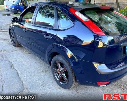 Синий Форд Фокус, объемом двигателя 1.4 л и пробегом 0 тыс. км за 4800 $, фото 1 на Automoto.ua