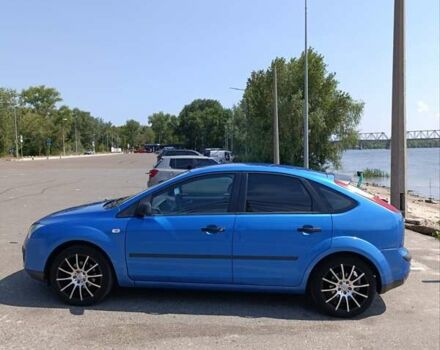 Синий Форд Фокус, объемом двигателя 1.6 л и пробегом 220 тыс. км за 6300 $, фото 4 на Automoto.ua