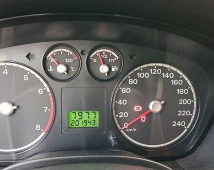 Форд Фокус 2005 в Николаеве на Automoto.ua Синий Форд Фокус, объемом двигателя 1.6 л и пробегом 202 тыс. км за 5350 $, фото 9 на Automoto.ua