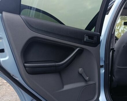 Синий Форд Фокус, объемом двигателя 1.6 л и пробегом 347 тыс. км за 4700 $, фото 11 на Automoto.ua