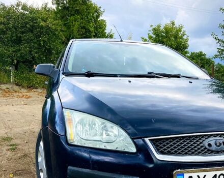 Синій Форд Фокус, об'ємом двигуна 1.4 л та пробігом 200 тис. км за 2400 $, фото 5 на Automoto.ua