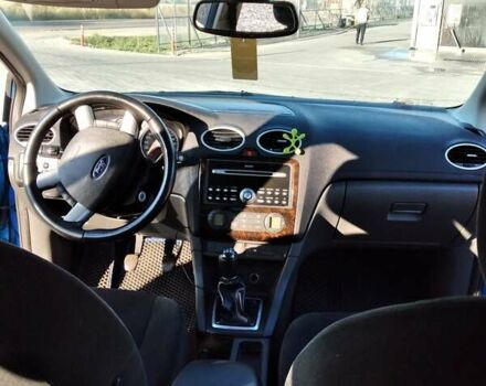 Синій Форд Фокус, об'ємом двигуна 1.6 л та пробігом 195 тис. км за 5200 $, фото 29 на Automoto.ua