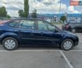 Синий Форд Фокус, объемом двигателя 1.6 л и пробегом 214 тыс. км за 4500 $, фото 6 на Automoto.ua