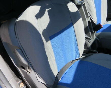 Синий Форд Фокус, объемом двигателя 1.6 л и пробегом 205 тыс. км за 3800 $, фото 7 на Automoto.ua