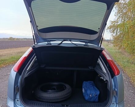 Синий Форд Фокус, объемом двигателя 1.6 л и пробегом 347 тыс. км за 4700 $, фото 7 на Automoto.ua