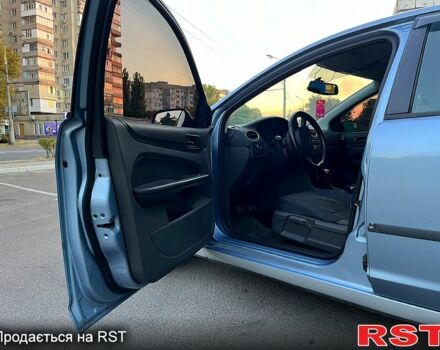 Синий Форд Фокус, объемом двигателя 1.4 л и пробегом 186 тыс. км за 3950 $, фото 8 на Automoto.ua