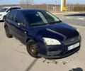 Синий Форд Фокус, объемом двигателя 1.6 л и пробегом 350 тыс. км за 3500 $, фото 1 на Automoto.ua