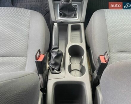 Синий Форд Фокус, объемом двигателя 1.4 л и пробегом 200 тыс. км за 4600 $, фото 11 на Automoto.ua