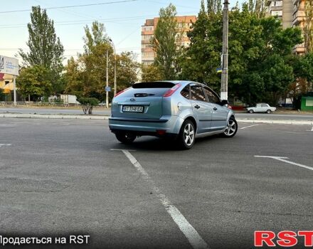 Синий Форд Фокус, объемом двигателя 1.4 л и пробегом 186 тыс. км за 3950 $, фото 5 на Automoto.ua