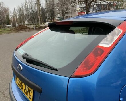 Синий Форд Фокус, объемом двигателя 1.4 л и пробегом 165 тыс. км за 2100 $, фото 3 на Automoto.ua