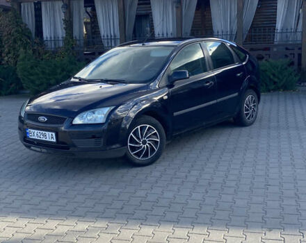Синій Форд Фокус, об'ємом двигуна 1.39 л та пробігом 320 тис. км за 3199 $, фото 2 на Automoto.ua