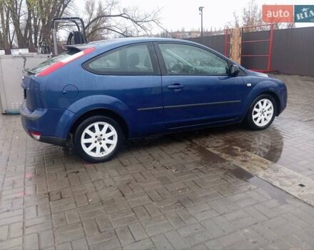 Синій Форд Фокус, об'ємом двигуна 1.6 л та пробігом 370 тис. км за 4200 $, фото 8 на Automoto.ua