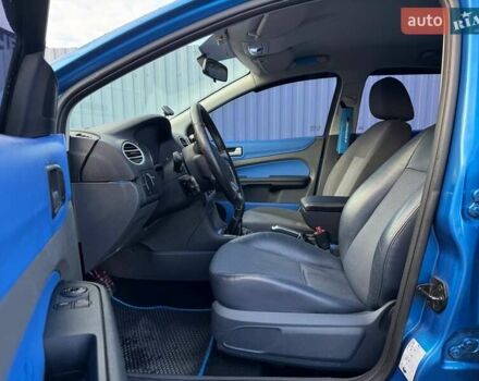 Синий Форд Фокус, объемом двигателя 1.6 л и пробегом 246 тыс. км за 4990 $, фото 8 на Automoto.ua