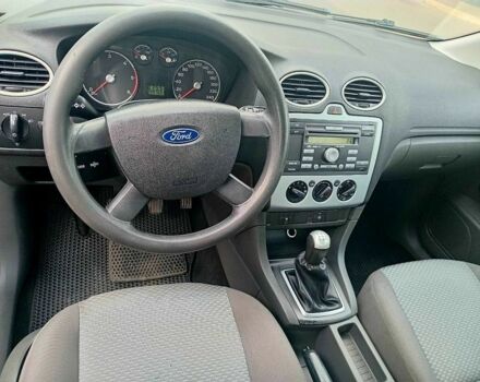 Синій Форд Фокус, об'ємом двигуна 1.6 л та пробігом 280 тис. км за 4350 $, фото 8 на Automoto.ua