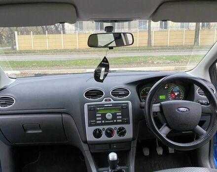 Синий Форд Фокус, объемом двигателя 1.4 л и пробегом 165 тыс. км за 2100 $, фото 10 на Automoto.ua