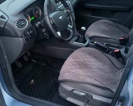 Синій Форд Фокус, об'ємом двигуна 1.6 л та пробігом 370 тис. км за 5000 $, фото 11 на Automoto.ua