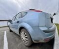 Синий Форд Фокус, объемом двигателя 1.6 л и пробегом 364 тыс. км за 1700 $, фото 5 на Automoto.ua