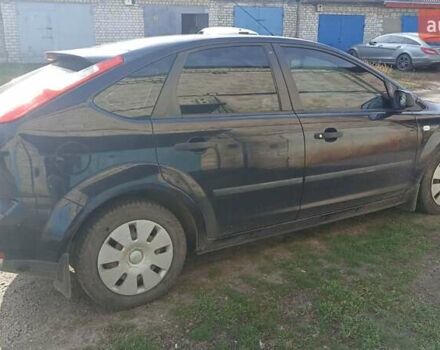 Синий Форд Фокус, объемом двигателя 1.4 л и пробегом 203 тыс. км за 3600 $, фото 3 на Automoto.ua