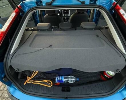 Синій Форд Фокус, об'ємом двигуна 1.6 л та пробігом 207 тис. км за 4500 $, фото 6 на Automoto.ua