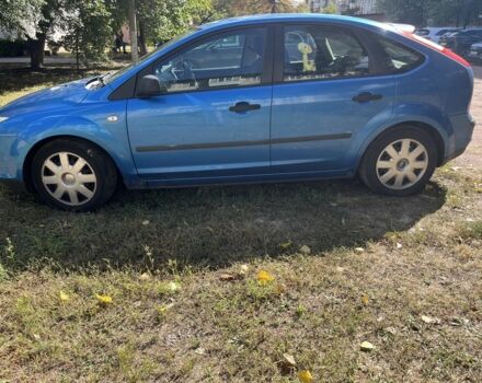 Синий Форд Фокус, объемом двигателя 1.4 л и пробегом 160 тыс. км за 2000 $, фото 1 на Automoto.ua