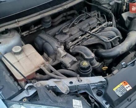 Синій Форд Фокус, об'ємом двигуна 1.6 л та пробігом 370 тис. км за 5000 $, фото 7 на Automoto.ua