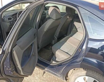 Синий Форд Фокус, объемом двигателя 1.4 л и пробегом 203 тыс. км за 3600 $, фото 5 на Automoto.ua