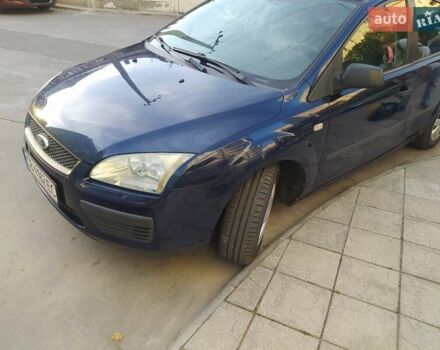 Синій Форд Фокус, об'ємом двигуна 1.6 л та пробігом 296 тис. км за 4450 $, фото 1 на Automoto.ua
