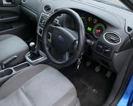 Синий Форд Фокус, объемом двигателя 1.4 л и пробегом 165 тыс. км за 2100 $, фото 1 на Automoto.ua