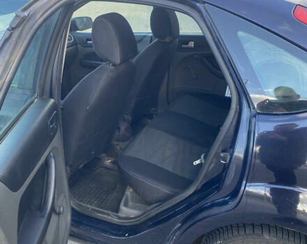Синій Форд Фокус, об'ємом двигуна 1.39 л та пробігом 320 тис. км за 3199 $, фото 8 на Automoto.ua