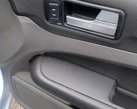 Синий Форд Фокус, объемом двигателя 1.6 л и пробегом 371 тыс. км за 4000 $, фото 5 на Automoto.ua