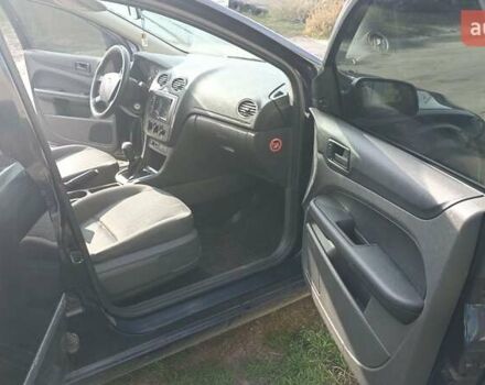 Синий Форд Фокус, объемом двигателя 1.4 л и пробегом 203 тыс. км за 3600 $, фото 7 на Automoto.ua