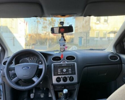 Синий Форд Фокус, объемом двигателя 1.6 л и пробегом 340 тыс. км за 4000 $, фото 7 на Automoto.ua