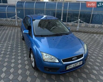 Синий Форд Фокус, объемом двигателя 2 л и пробегом 180 тыс. км за 5100 $, фото 1 на Automoto.ua
