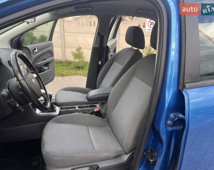 Синий Форд Фокус, объемом двигателя 1.6 л и пробегом 236 тыс. км за 4950 $, фото 14 на Automoto.ua